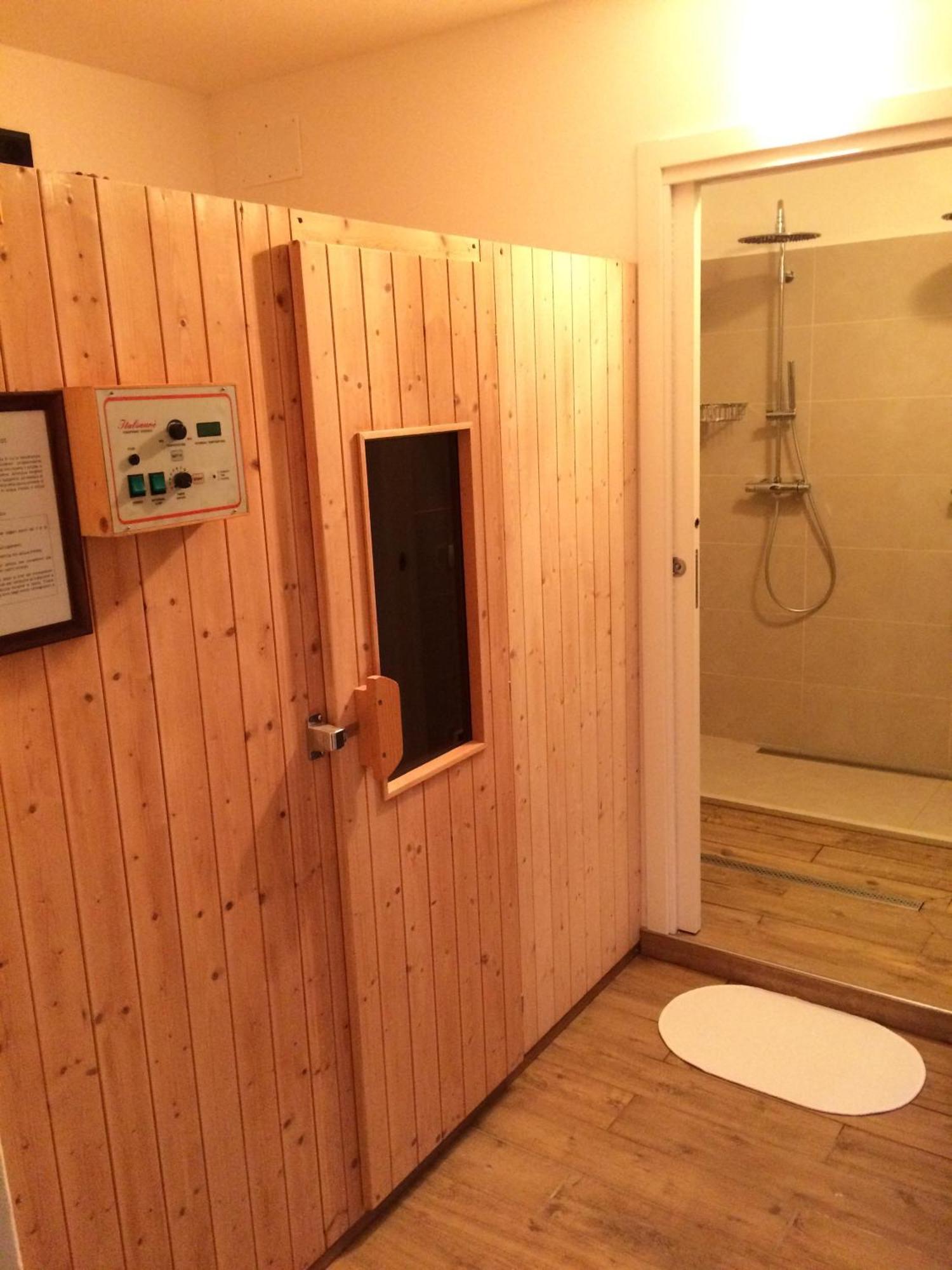 Bed & Wellness Fisterre Belluno Exterior foto